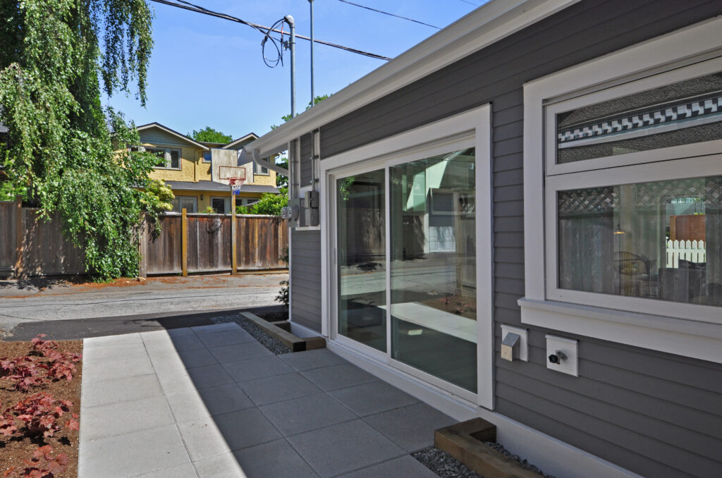 Beautifully finished Laneway House in Vancouver | By Abstract Homes