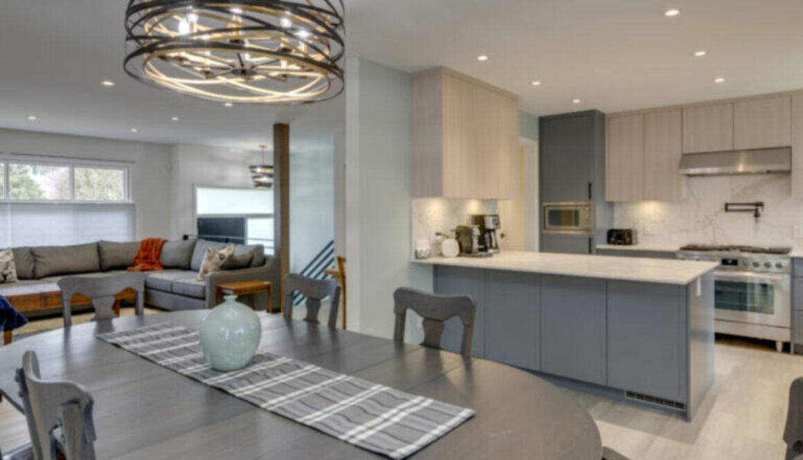 Open Floor Plan Renovations in Vancouver to Enhance Flow and Functionality in Your Home 