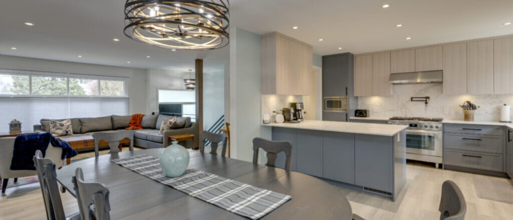 Open Floor Plan Renovations in Vancouver to Enhance Flow and Functionality in Your Home 