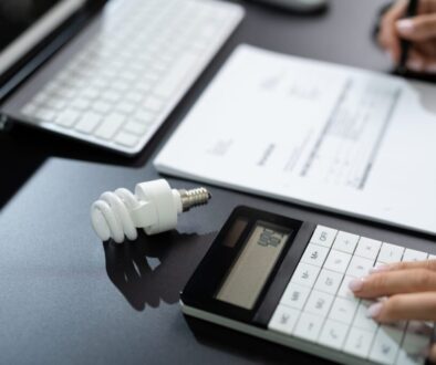 Why Energy Bills Spike in Winter & How High-Performance Homes in BC Minimizes Energy Consumption 