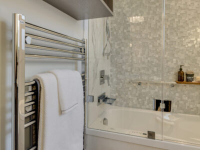 Home Renovation & Remodeling Bathroom Renovation
